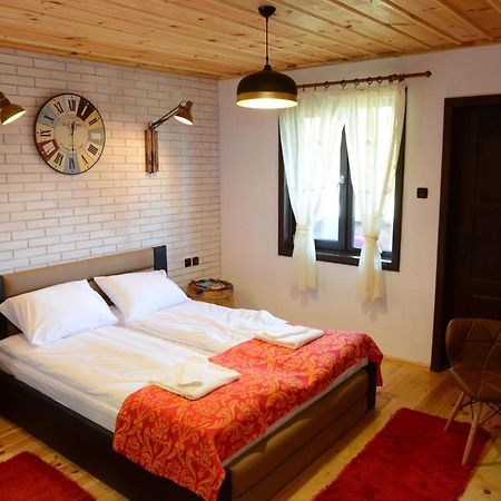 Dream House Villa Лещен Екстериор снимка